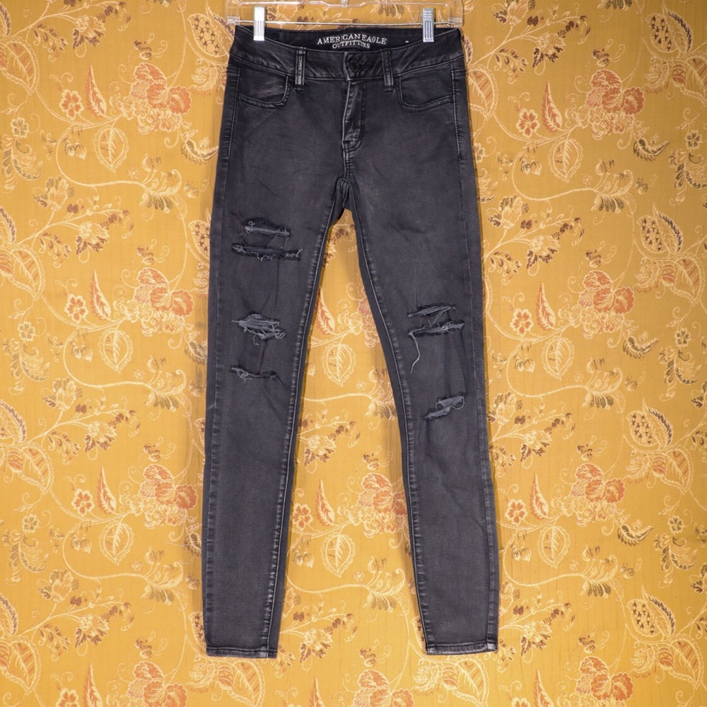American Eagle Black Distressed Jeggings